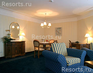 Imperial Hotel 24